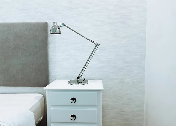 Dani's House - נאזרה