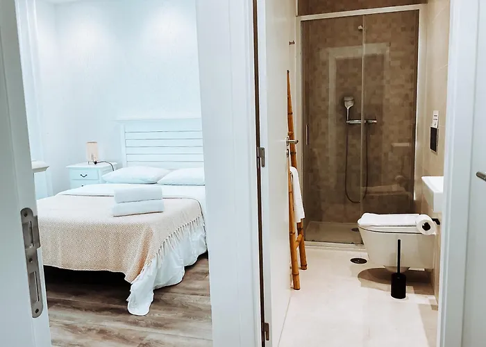 Dani's House - נאזרה