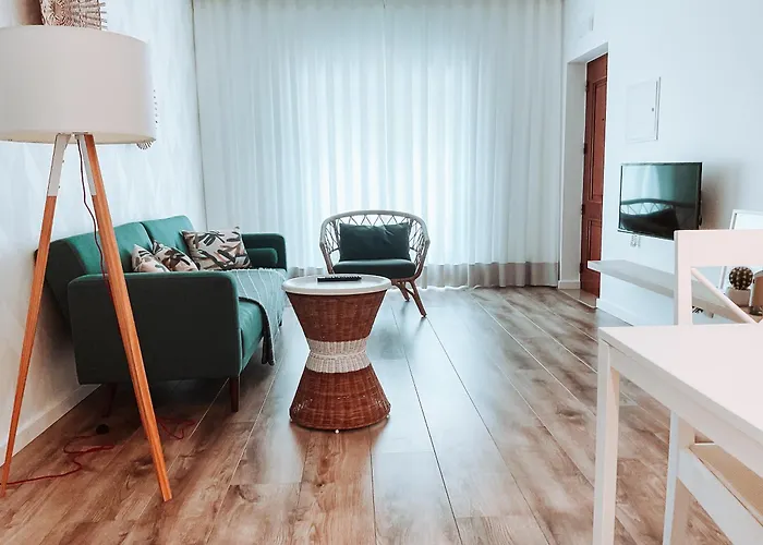 Dani's House - נאזרה