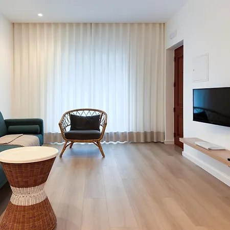 Dani's House - Nazaré